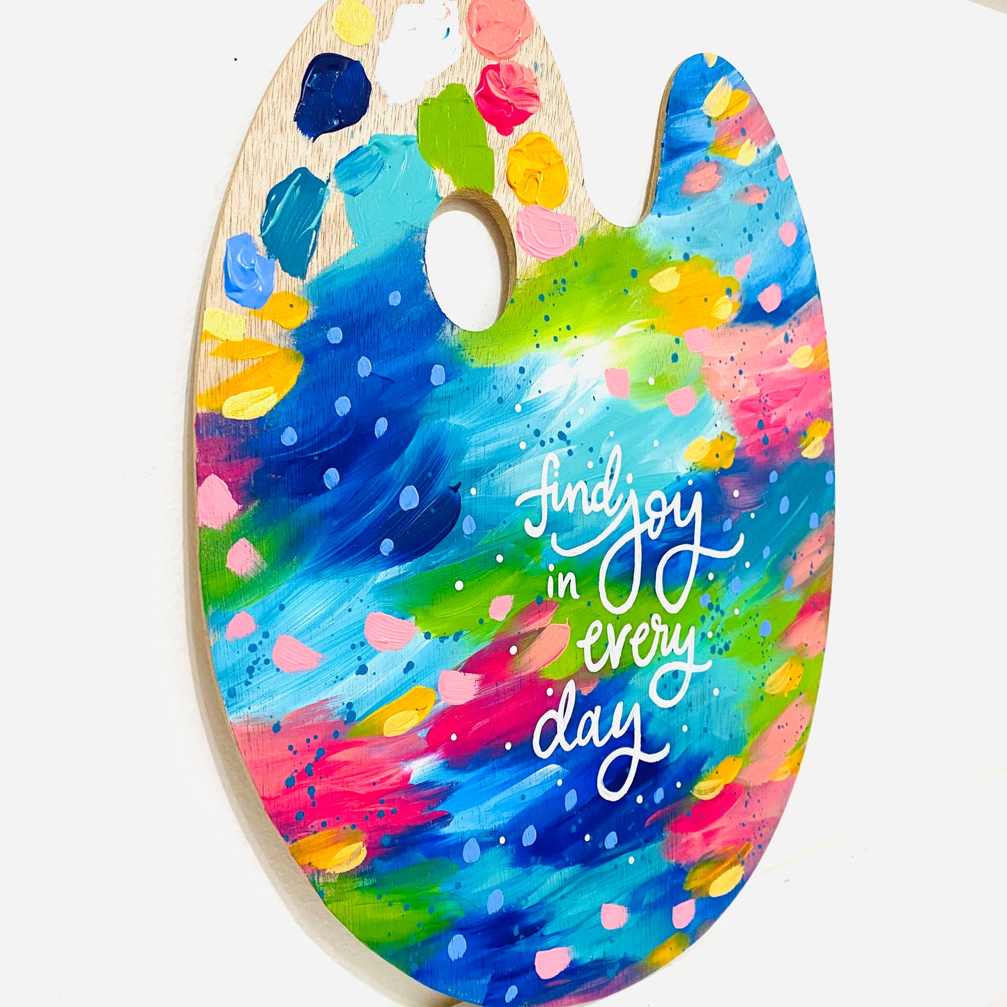 August 2022 Daily Paint Palette Painting Day 25 - Joy Abstract